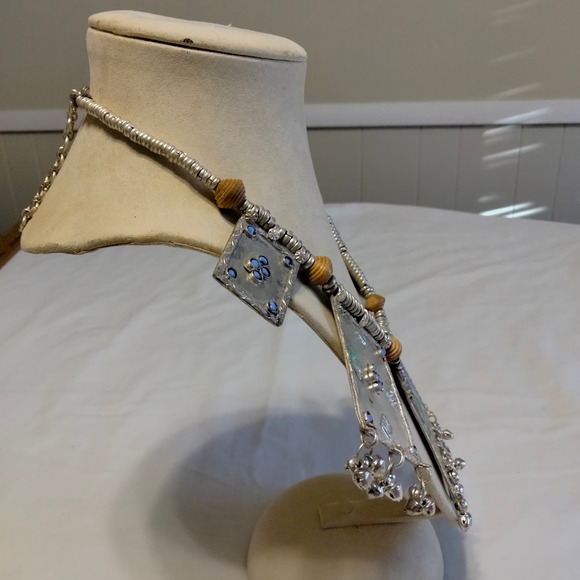 Iris Apfel & Bajalia Silver Multi Pendant Statement Necklace - Picture 6 of 16